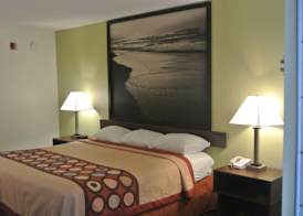 Super 8 by Wyndham Fayetteville 3