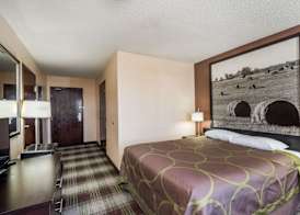 Super 8 by Wyndham Campbellsville KY 4