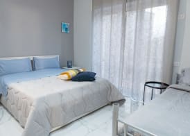 Hostel Partenope 5