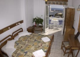 Levante Beach Hotel 2