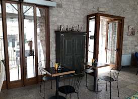 S. Martin Hotel 2