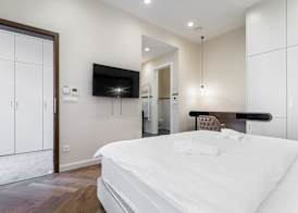 Budapest Eye- Boutique Suites, by BQA 5