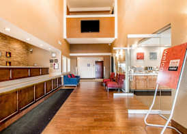 Comfort Suites Mattoon East 3