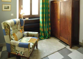 Crystal Suites Old Town 5