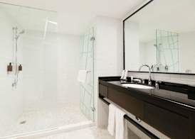Beijing New World Centre Tongpai Hotel 4