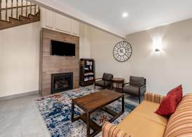 Country Inn & Suites by Radisson, Findlay, OH 2