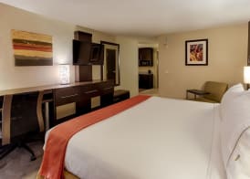 Holiday Inn Express & Suites BALTIMORE WEST - CATONSVILLE by IHG 4