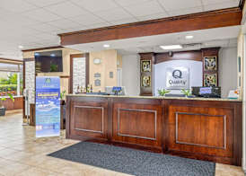 Quality Inn & Suites Tampa near Fairgrounds and Casino 4