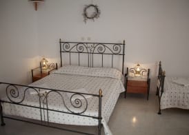 Vallas Apartments & Villas 3