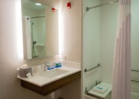 Holiday Inn Express & Suites MUSKOGEE by IHG 4