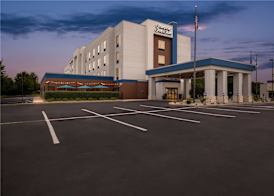 Hampton Inn & Suites Grove City 2