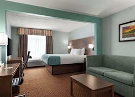 Wingate by Wyndham Louisville East 5