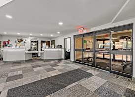 Ramada by Wyndham Stevens Point 3