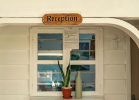 Beau Vallon Bungalows 5