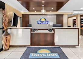 Days Inn by Wyndham Goose Creek 3