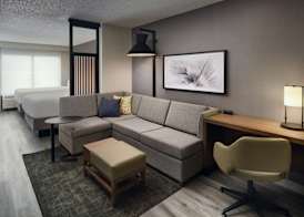 Hyatt Place Greensboro 5