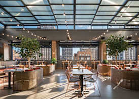 Motto by Hilton Philadelphia Rittenhouse Square 4