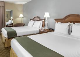 Days Inn by Wyndham Selma 5