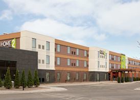 Home2 Suites by Hilton Milwaukee Airport 4