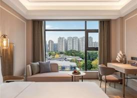 Mercure Chengdu Global Center 4