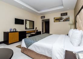 Flamingo Beach Hotel 2