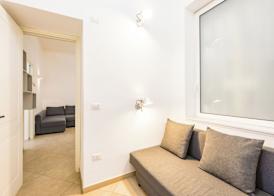 Chiaia Boutique Flat on Pedestrian area by Napoliapartments 3