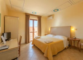 Hotel Saturno Fonte Pura 3