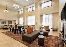 Hampton Inn & Suites Largo 3