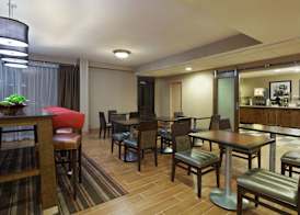 Hampton Inn Raleigh/Cary 5