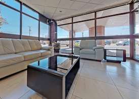 Ramada by Wyndham Arnprior 5
