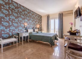 Ariadne Hotel 3