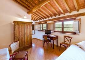 Agriturismo & Cantina Tenuta Casteani 5