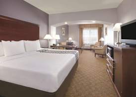 La Quinta by Wyndham Corsicana 5