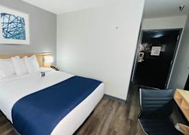 Microtel Inn & Suites by Wyndham Tuscaloosa East 4