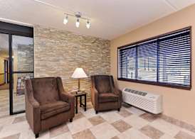 Americas Best Value Inn Clear Lake 2
