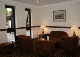 The Legacy Rose & Crown Hotel 2