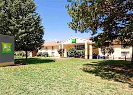 ibis Styles Canberra 2