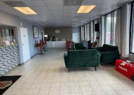 Super 8 by Wyndham Manassas 4