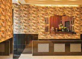 Huttons Hotel, Victoria London 2