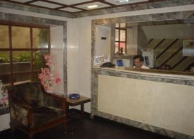 Pals Hotel 2