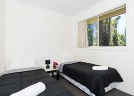 Eastwood Furnished Apartments 5