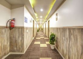 Gracious by Vishesh Hotels & Home Stay 3