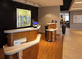 Courtyard by Marriott Lenox Berkshires 5