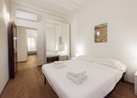 Uffizi 3 bedrooms by Mmega 4