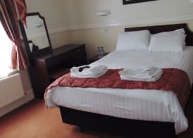 San Clu Hotel, Bar & Brasserie 4