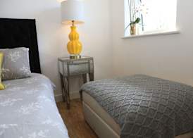 Sunshine Place 5