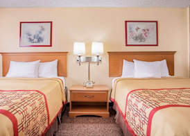 Days Inn by Wyndham St. George 4