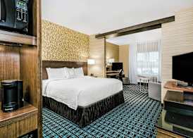 Fairfield Inn & Suites by Marriott Van Canton Area 5
