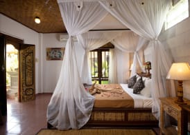 Ketut's Place Bed & Breakfast Ubud 4