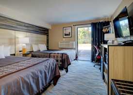 Yankee Clipper Inn, SureStay Collection by Best Western 5